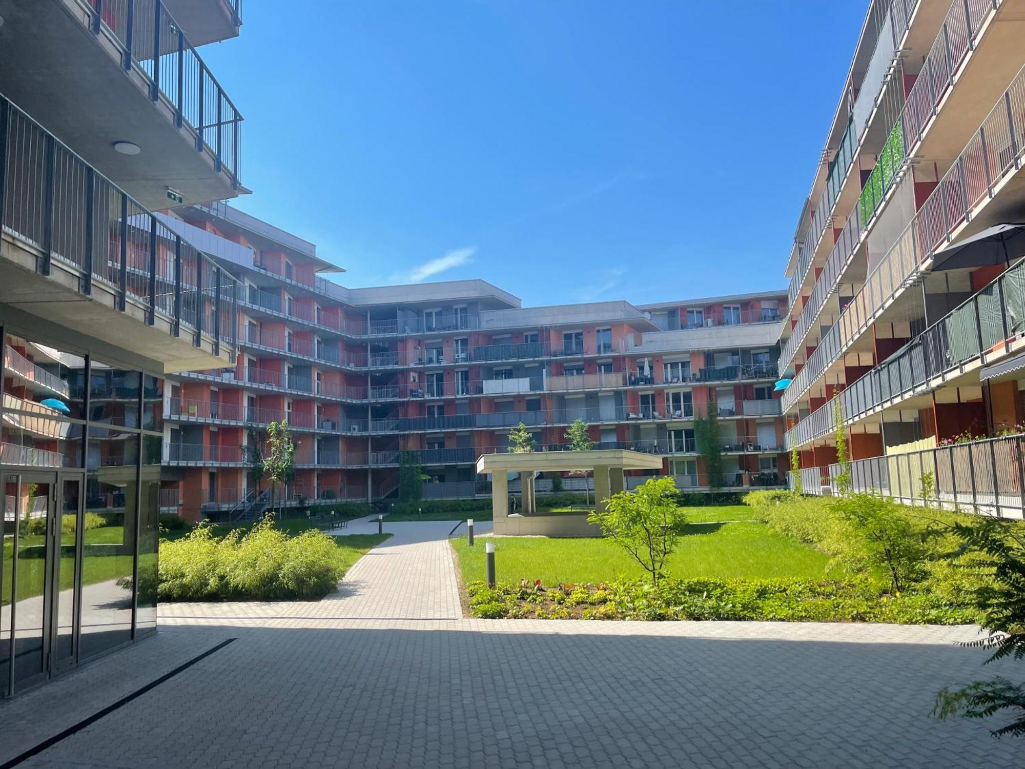 Luxusapartment Mit 40 Qm Terrasse, E-Parkplatz Und Parkplatz Štýrský Hradec Exteriér fotografie