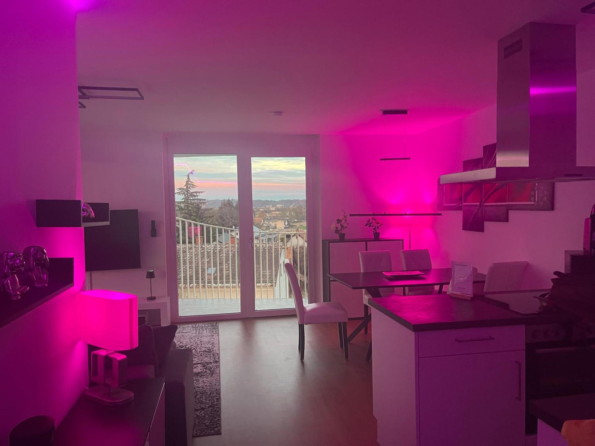 Luxusapartment Mit 40 Qm Terrasse, E-Parkplatz Und Parkplatz Štýrský Hradec Exteriér fotografie
